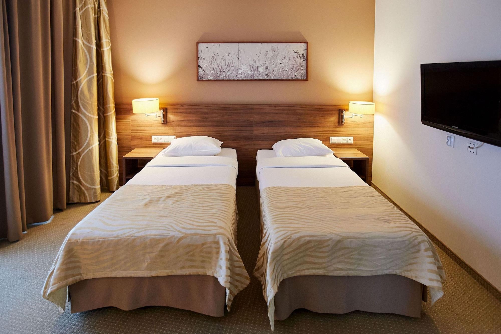Arche Pulawska 3* Varšava